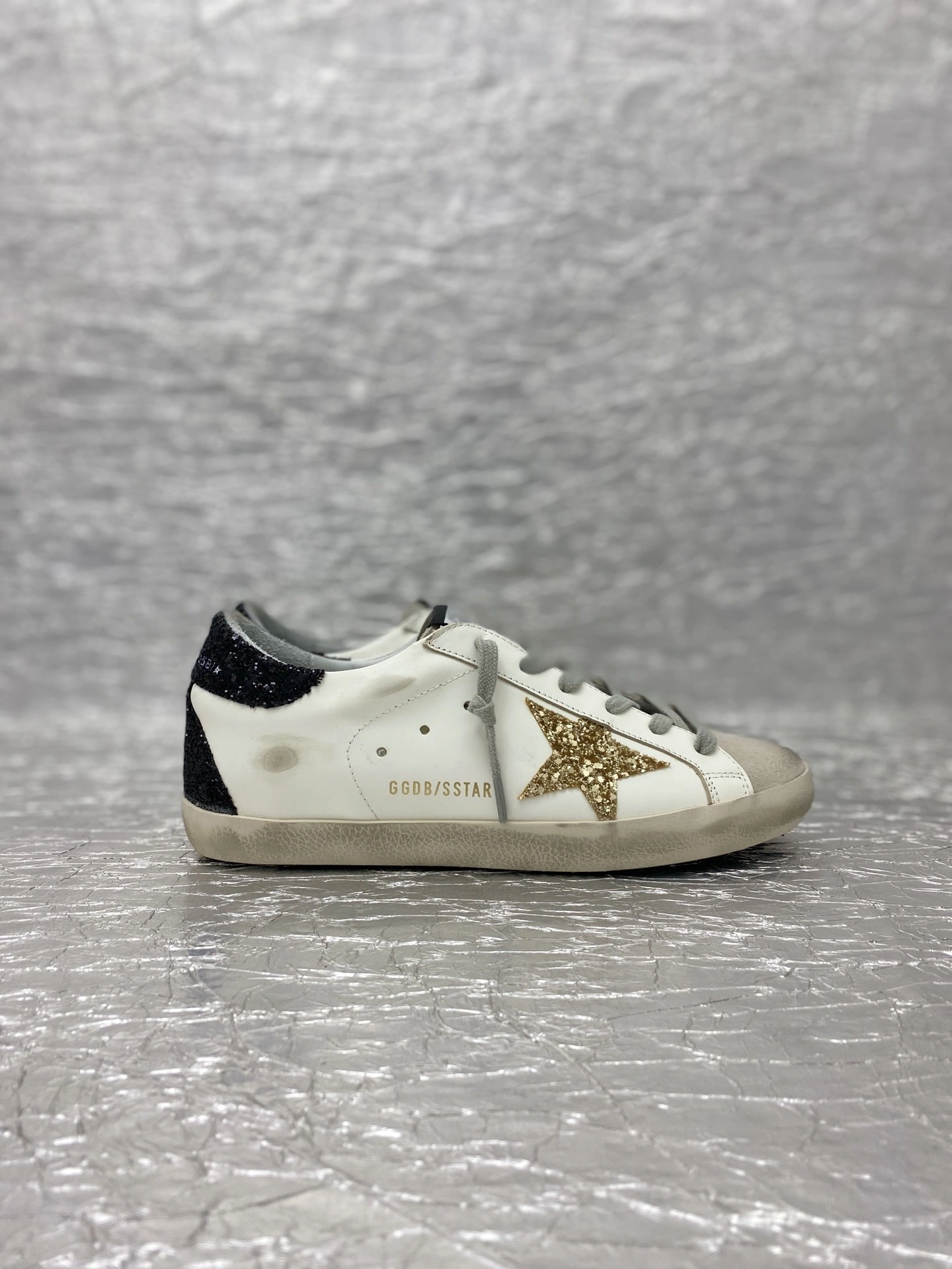 &OOBB-- 6642 GWF00102.F000959.80724 Cowhide item:D-X000H2197T